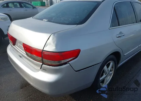 2004 Honda Accord 2.4 Ex z USA, uszkodzony, nr VIN 1HGCM56874A132508